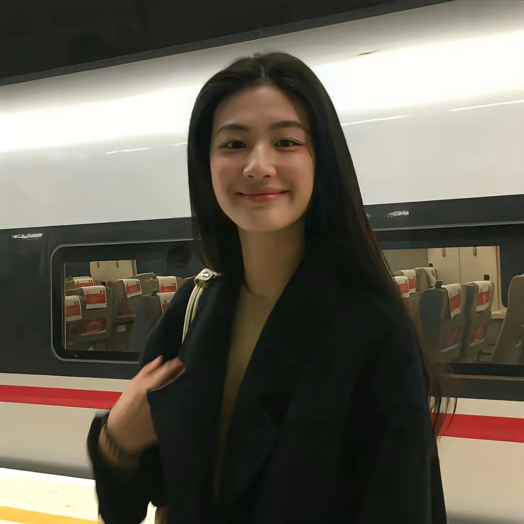 远看是蔚蓝的春天